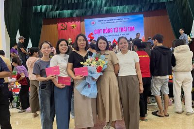 TRƯỜNG MẦM NON GIAO XUÂN HƯỞNG ỨNG PHONG TRÀO “GIỌT HỒNG TỪ TRÁI TIM”